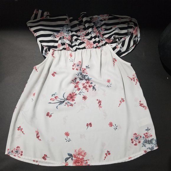 A’GACI Off The Shoulder Pink Floral Top - Picture 5 of 6